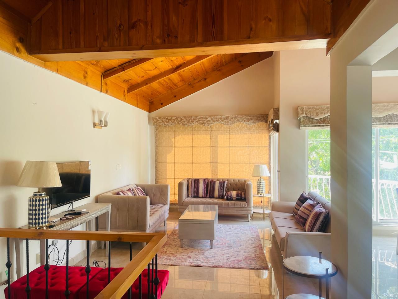 additional cottage 7 interior view