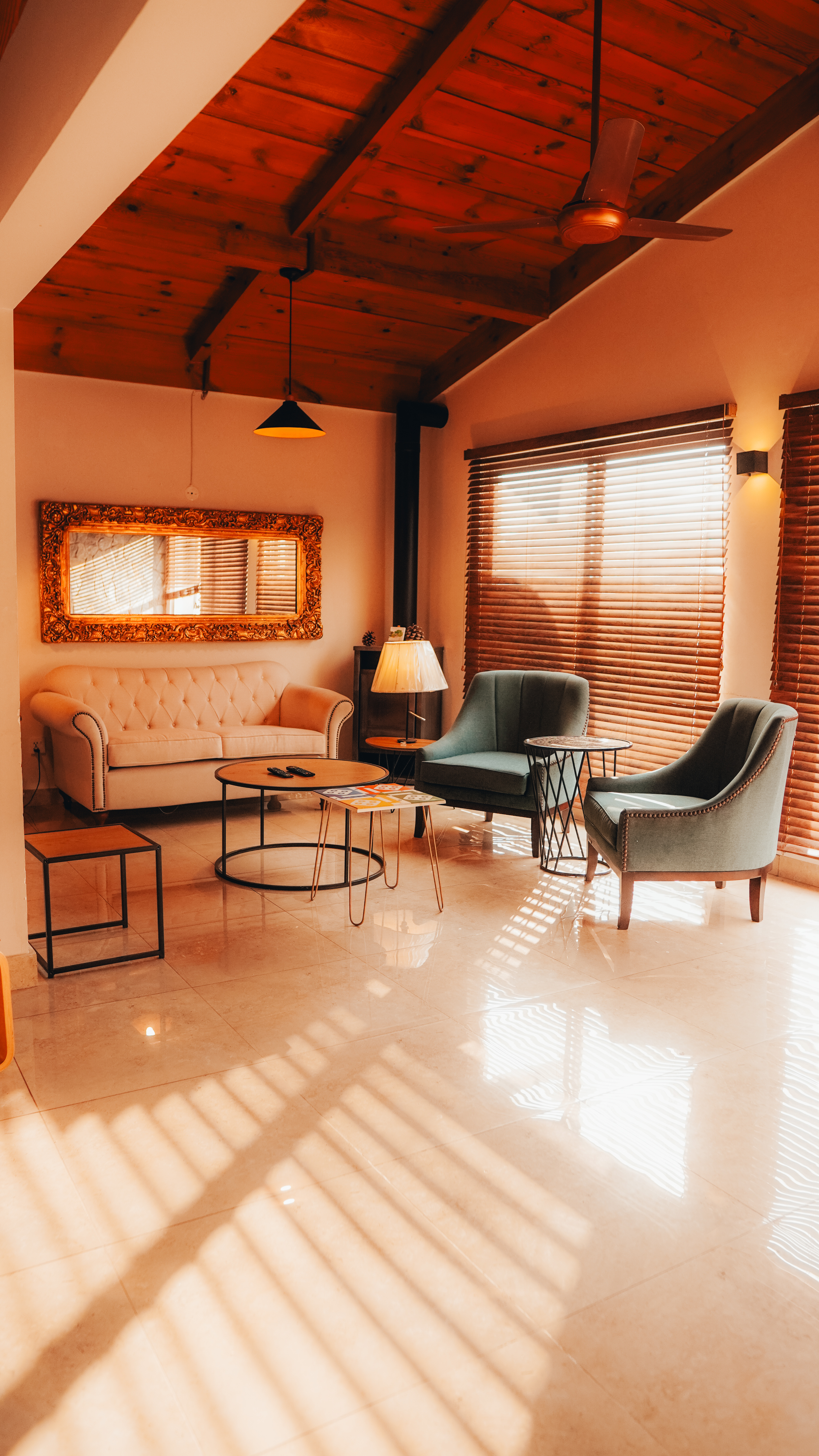 additional cottage 9 interior view